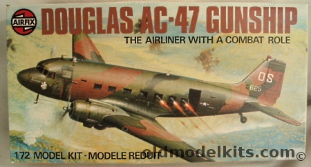Airfix 1/72 Douglas C-47 Gunship, 04016-7 plastic model kit